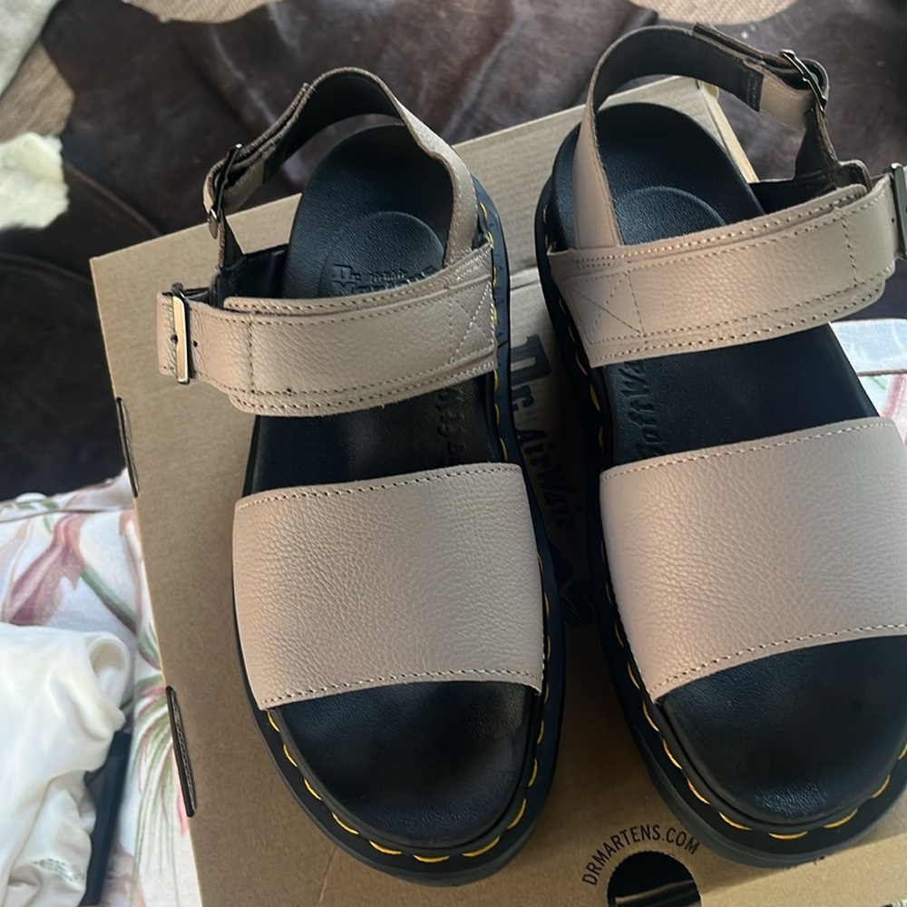 Dr. Martens Black and Cream Sandals - Picture 2 of 13